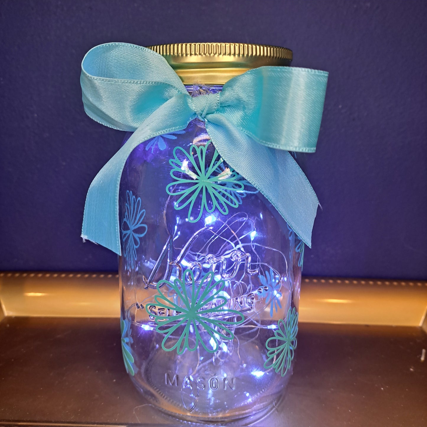 Tiffany Blue Daisy Jar with Fairy Lights
